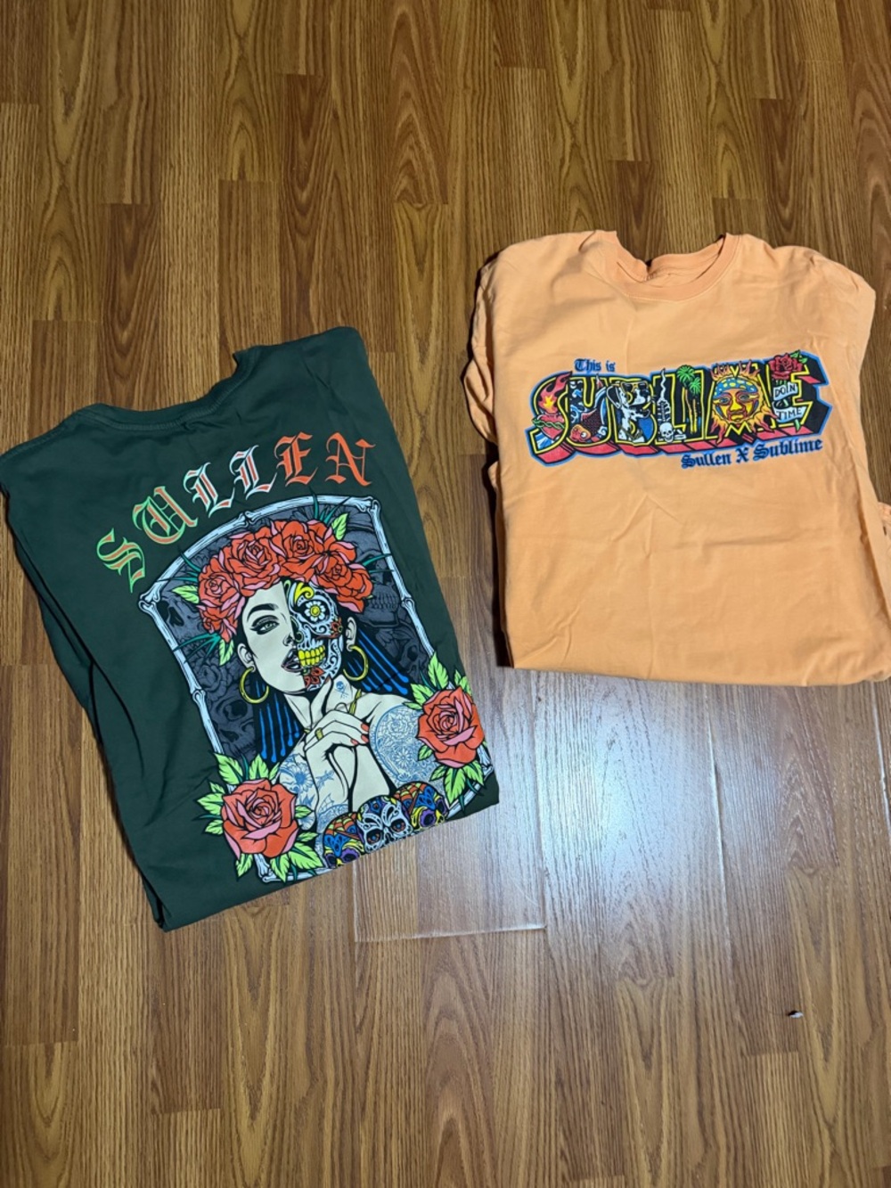 Sullen Art Collective 2 Shirt Bundle Size XL.